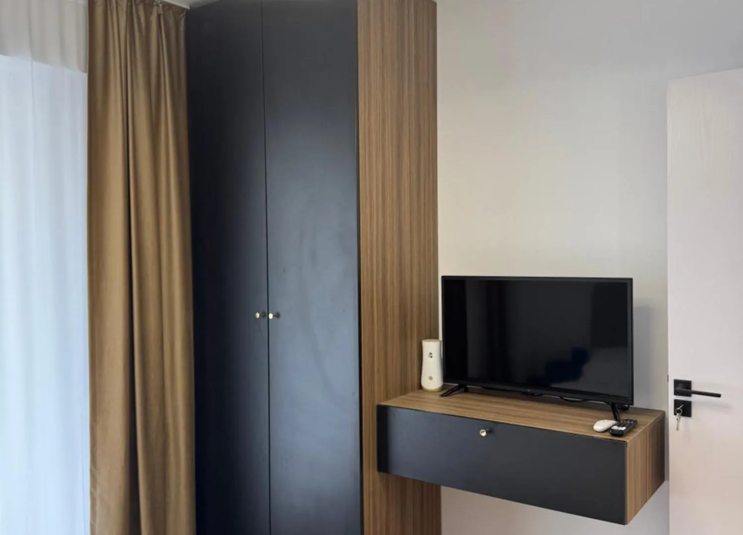 Vanda Noir Residence Otopeni Romania