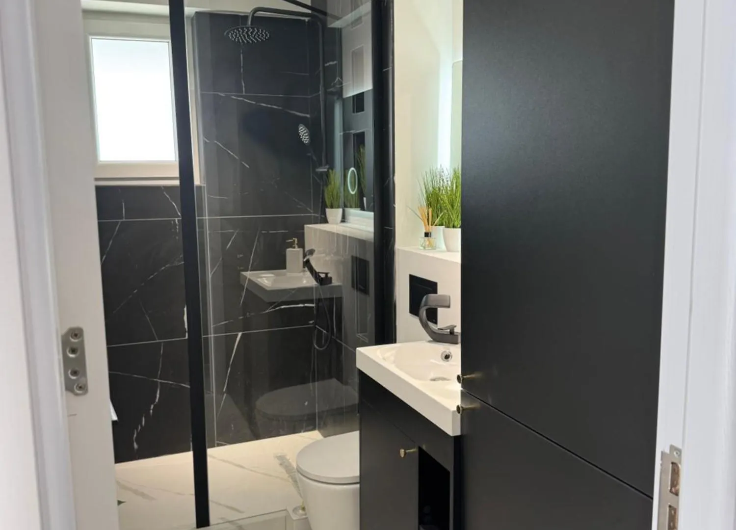 Vanda Noir Residence Otopeni