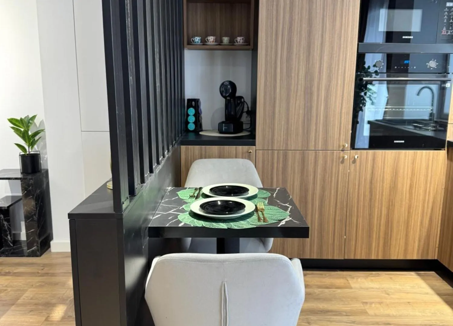 Vanda Noir Residence Otopeni Apartment