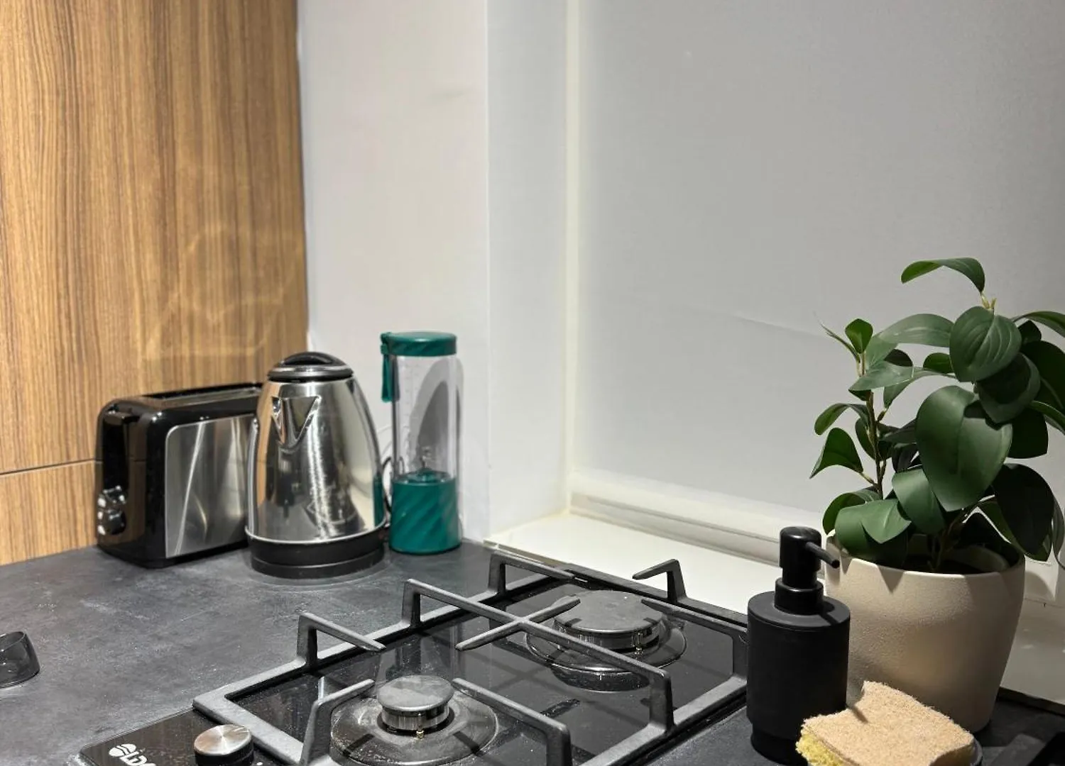Vanda Noir Residence Otopeni 0*,